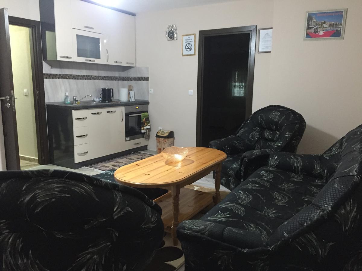 Elenite Guesthouse Gotse Delchev Buitenkant foto