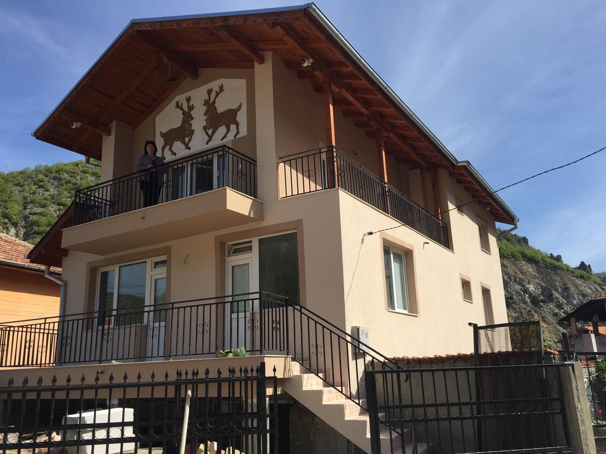 Elenite Guesthouse Gotse Delchev Buitenkant foto