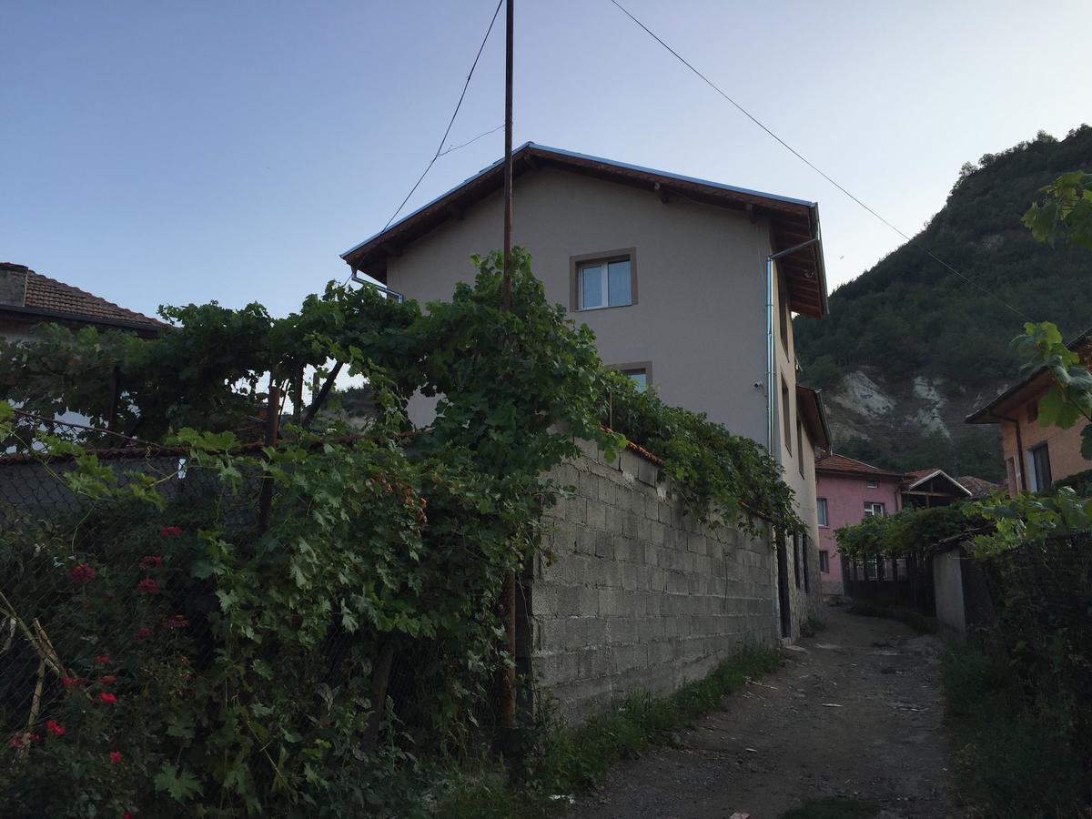 Elenite Guesthouse Gotse Delchev Buitenkant foto